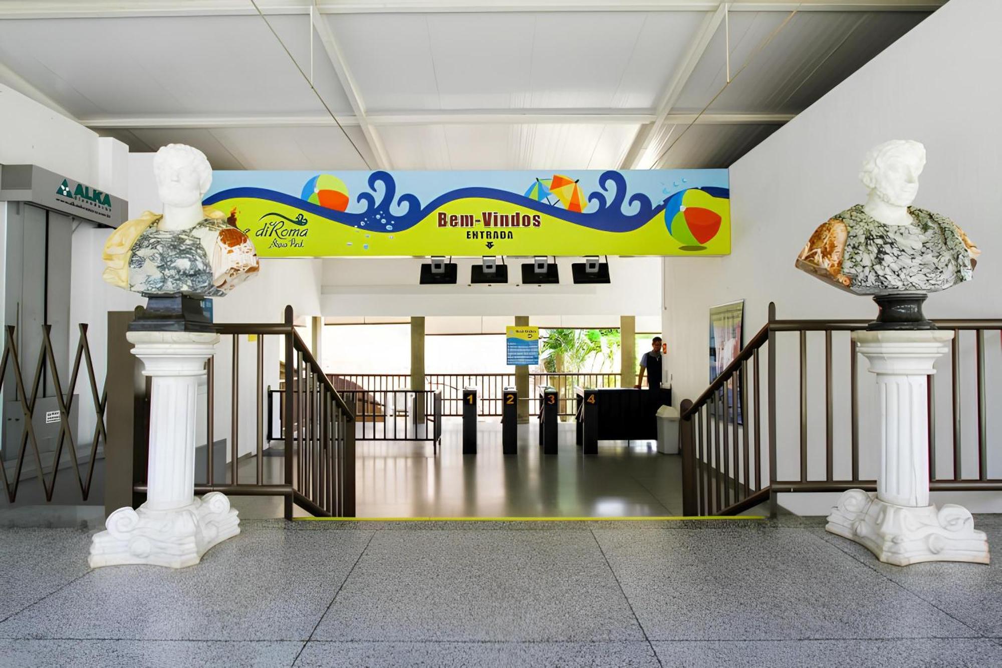 Diroma Spazio Com Acesso Acqua Park * Caldas Novas